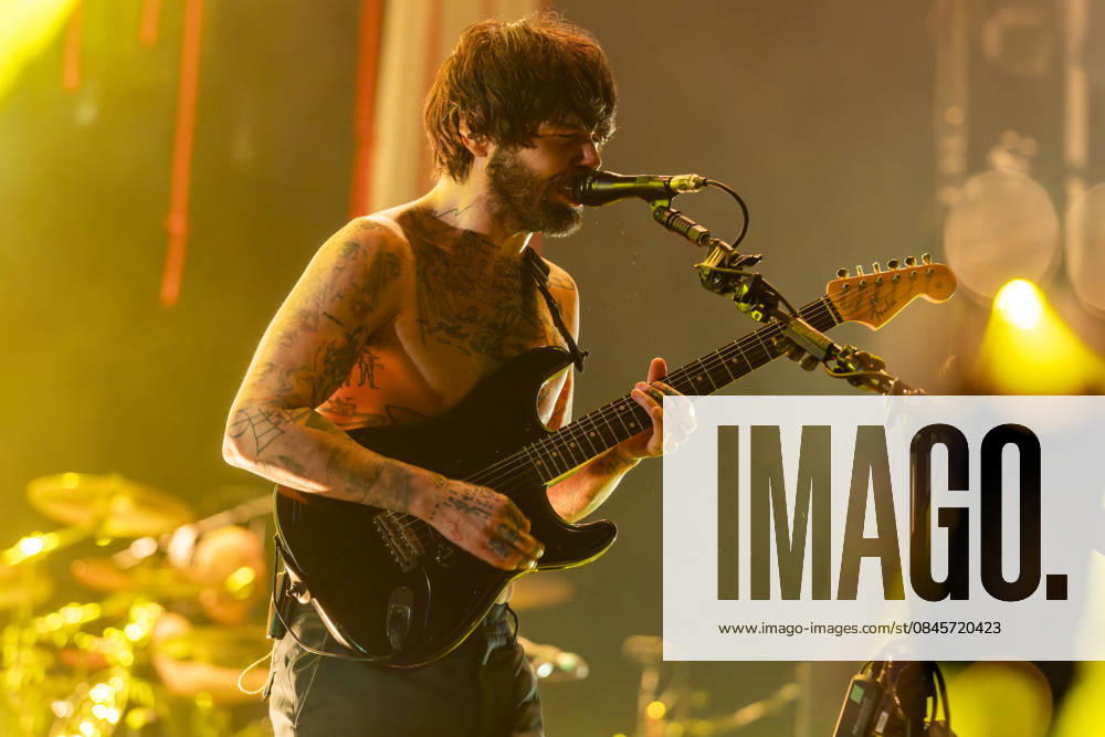 Biffy Clyro perform at Co-Op Live Simon Neil of Biffy Clyro performs at Co-Op Live, Manchester, England, 17th January 2026, Credit:Mike Gray Avalon
