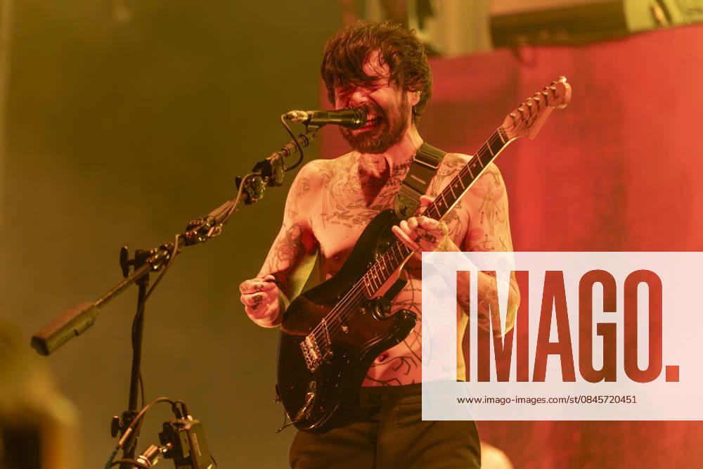 Biffy Clyro perform at Co-Op Live Simon Neil of Biffy Clyro performs at Co-Op Live, Manchester, England, 17th January 2026, Credit:Mike Gray Avalon