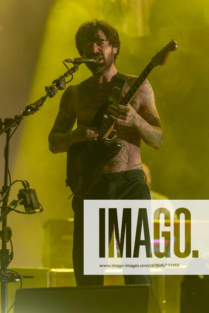 Biffy Clyro perform at Co-Op Live Simon Neil of Biffy Clyro performs at Co-Op Live, Manchester, England, 17th January 2026, Credit:Mike Gray Avalon