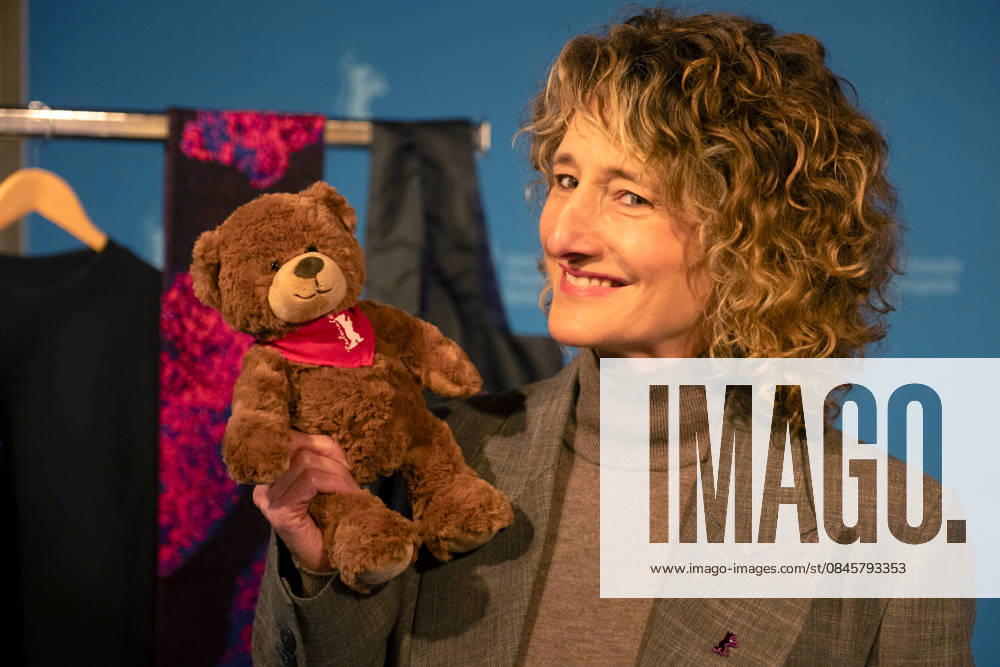 Director Tricia Tuttle with the Berlinale plush bear during a program press conference for the 76 Berlin Int