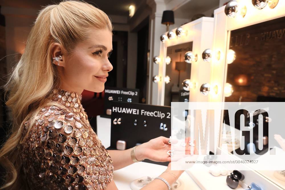 ELLE x HUAWEI FreeClip 2 Pamela Reif ELLE x HUAWEI FreeClip 2 COUTURE ON EAR at Hotel Zoo Berlin Date 22 01 2026