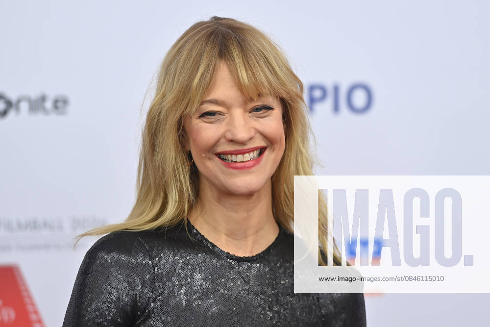 Heike MAKATSCH Actress single picture,cropped single motif,portrait,portrait,portrait 50 German Film Ball, Red Carpet,Red Carpet, on 24 01 2026 at the H o t e l B a y e r i s c h e r H o f, M u e n c h e n