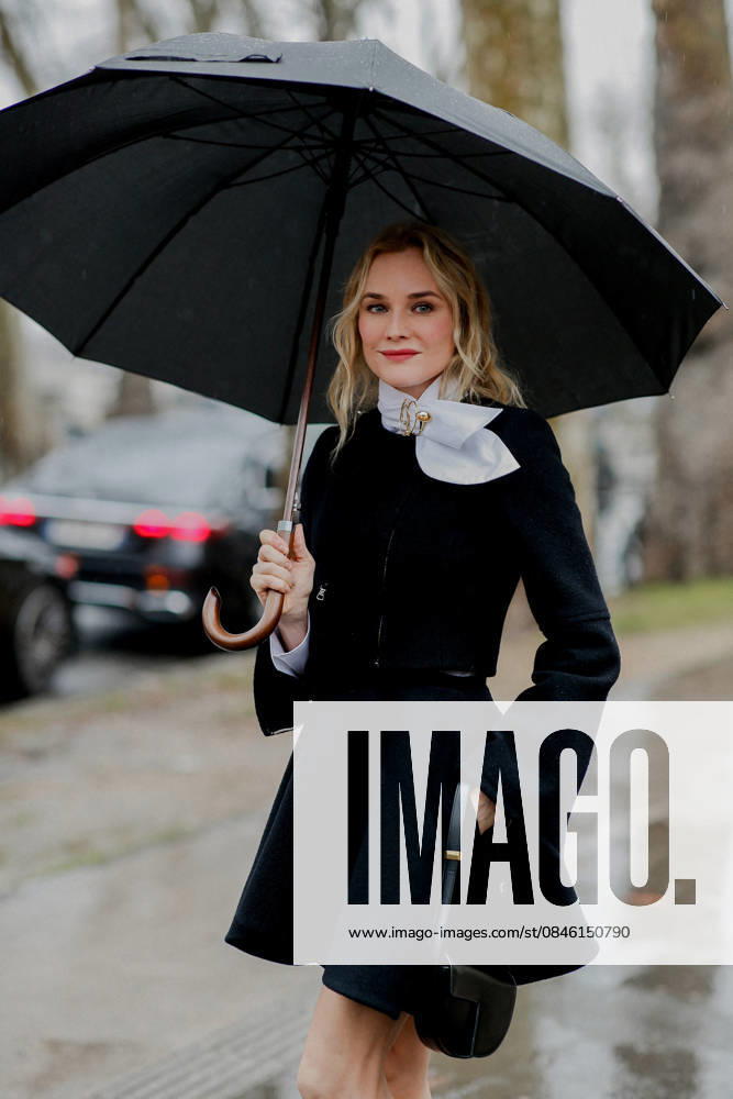 PFW - Patou Strret Style Street style, Diane Kruger arriving at Patou Fall-Winter 2026-2027 ready-to-wear show, held at Palais de Tokyo, Paris, France, on January 25th, 2026. Photo by Marie-Paola Bertrand-Hillion ABACAPRESS.COM Paris France