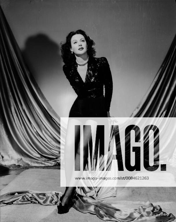 IMAGO ICONS: Hedy Lamarr Hedy Lamarr, in The Heavenly Body, (MGM, 1944). Photo by by Eric Carpenter File Reference 33635_140THA Hollywood CA USA
