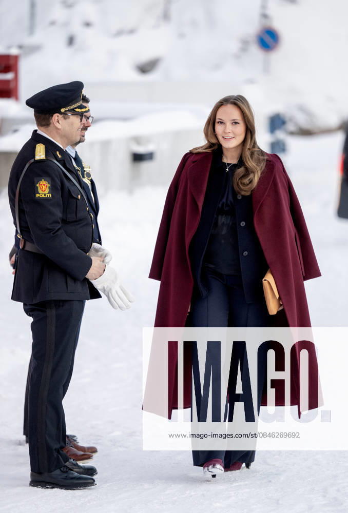 School Princess Ingrid Alexandra visited the Kirkenes school during her visit to Finnmark. Â