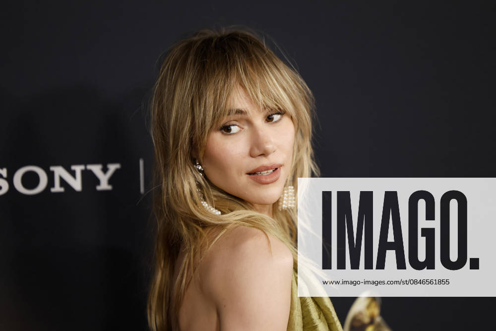 Suki Waterhouse arrives on the red carpet for the Pre-Grammy Gala on the eve of the 68th Annual Grammy Awards in Los Angeles on Saturday, January 31, 2026. LAP20260131968 CAROLINExBREHMAN