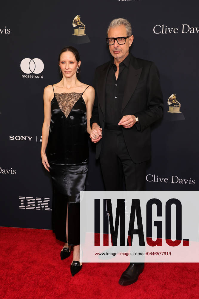 68th Grammy Awards - Pre-Grammy Gala & Grammy Salute to Industry Icons Honoring Avery Lipman & Monte Lipman Featuring: Emilie Livingston, Jeff Goldblum Where: Los Angeles, California, United States When: 01 Feb 2026 Credit: Faye s Vision Cover Images . NOT FOR USE BY NEWSPAPERS BASED IN THE UK.