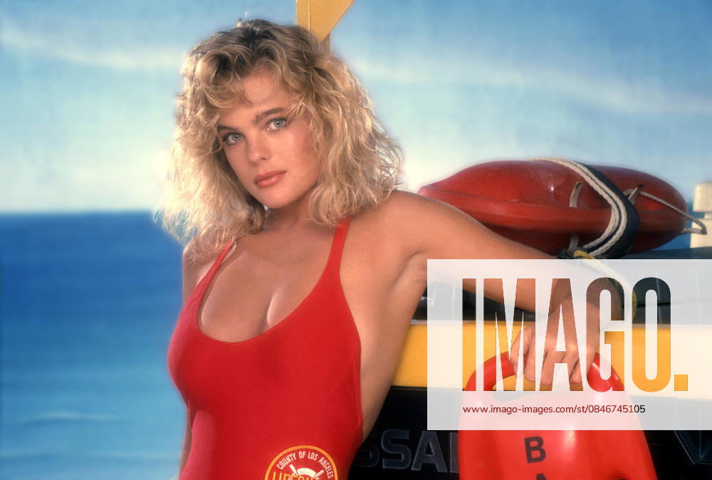 Baywatch Erika Eleniak 1989