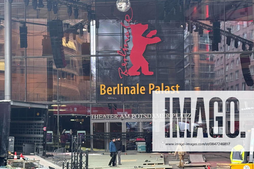 The Theater am Potsdamer Platz becomes the Berlinale Palast during the Berlinale 2026 76 Berlin International Film Festival, 10 02 2026 Foto:xN.xKubelkax xFuturexImagex berlinale_aufbau_6204