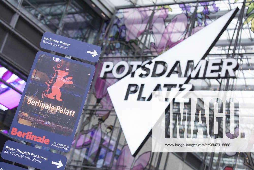 Berlinale, construction work at Potsdamer Platz, Berlin, 11 02 2026 Sign for the Berlinale before the opening of the 76 Berlinale at the Theater am Potsdamer Platz in Berlin on 11 02 2026 The film festival takes place from 12 22 February 2026 Berlin Theater am Potsdamer Platz