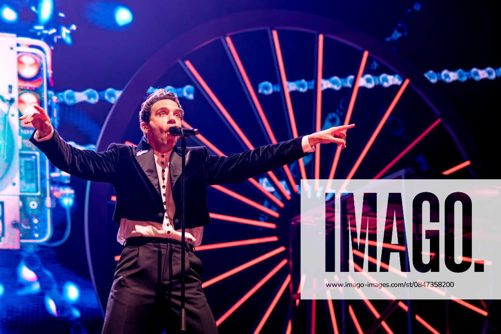 Mika (MICHAEL HOLBROOK PENNIMAN JR) performs on stage at the AO Arena, Manchester, UK, during his Spinning Out tour, delivering a flamboyant, high-energy set to a packed arena crowd. Manchester United Kingdom - ZUMAp211 20260211_aap_p211_014