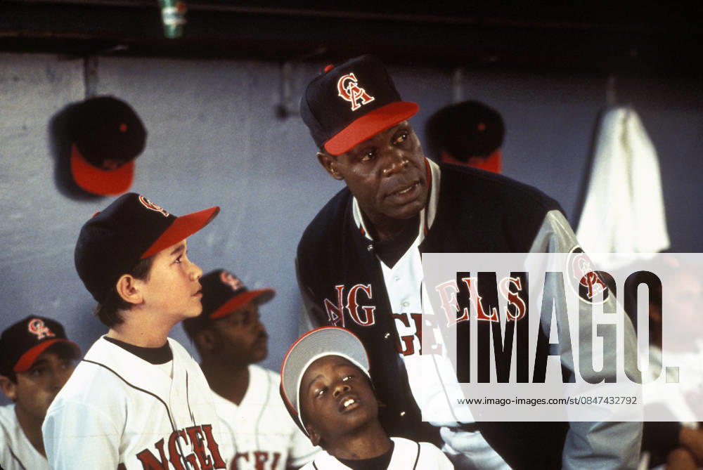 Angels in the Outfield Joseph Gordon-Levitt, Milton Davis Jr., Danny Glover