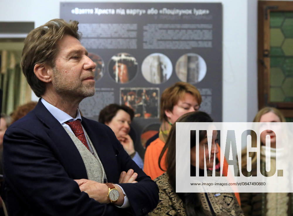 Ambassador Extraordinary and Plenipotentiary of Italy to Ukraine Carlo Formosa takes part in the presentation of The Taking of Christ painting during the exhibition project In the Light of Caravaggio. Rescue. Research. Restoration at the Metropolitan’s House of the Sophia of Kyiv National Reserve, Kyiv, Ukraine, February 12, 2026. The painting, associated with Italian master Michelangelo Merisi da Caravaggio, was stolen in 2008 from the Odesa Museum of Western and Eastern Art and recovered two years later in Berlin. (Photo by Volodymyr Tarasov Ukrinform) The Taking of Christ painting associated with Caravaggio on display at St Sophia of Kyiv