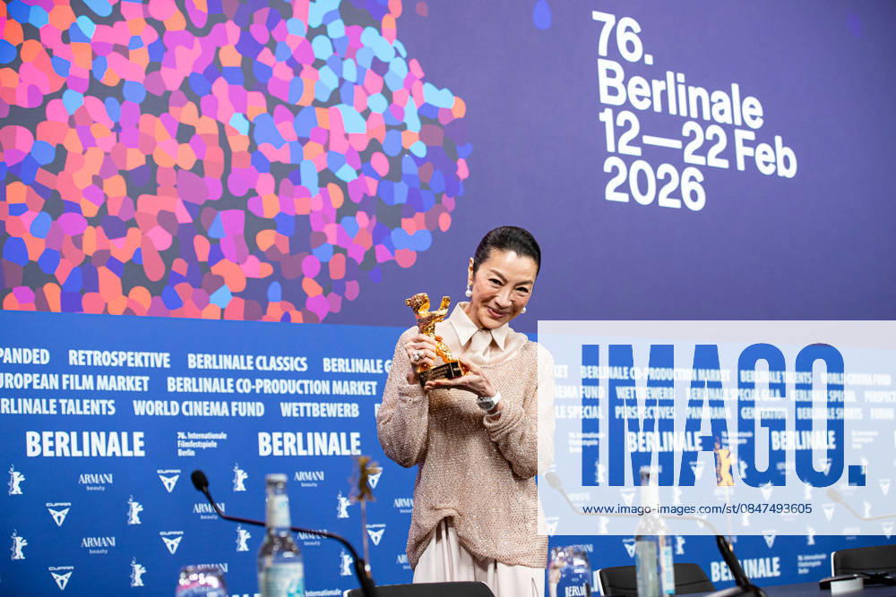 Berlin Berlinale, 76 Berlin International Film Festival 2026 Michelle Yeoh at the Press Conference Michelle Yeoh with Honorary Golden Bear Berlinale, 76 Berlin International Film Festival 2026, 13 02 2026 Press Photo Roger Buerke