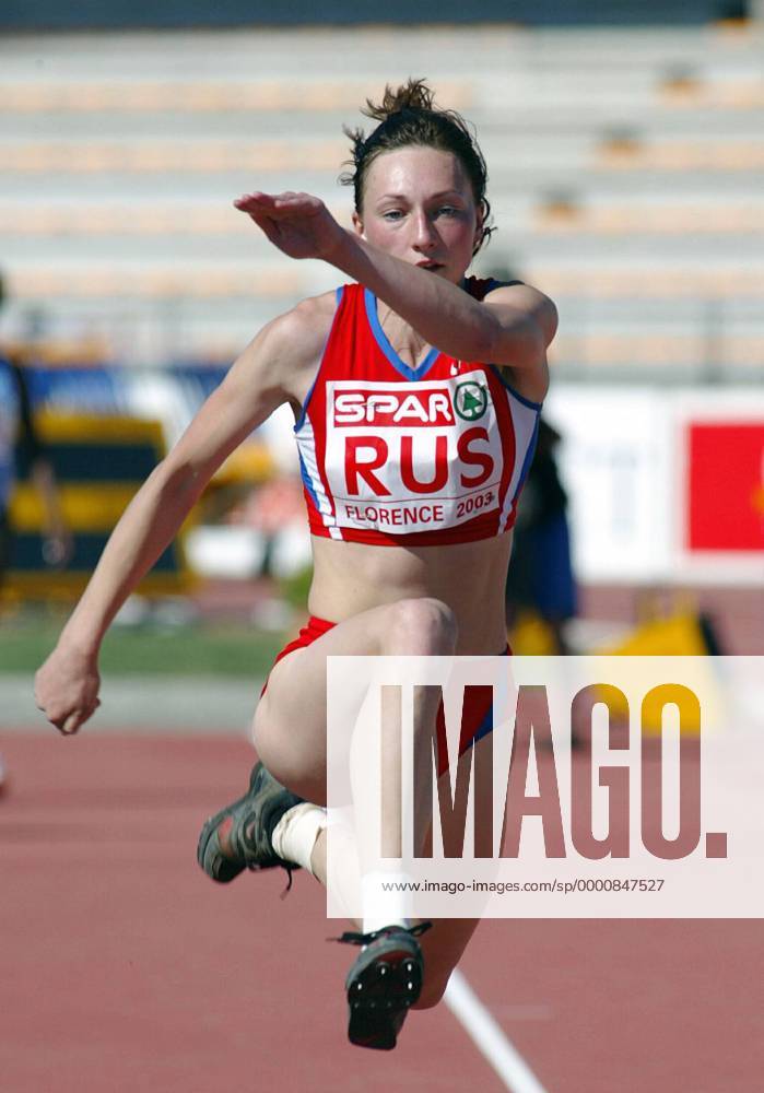 Anna Pyatykh (Rußland) Leichtathletik EC 3 Damen SPAR Europapokal 2003, Europacup, Meeting, Sportfest, Nationaltrikot, Einzelbild Florenz Dynamik, Höhe,