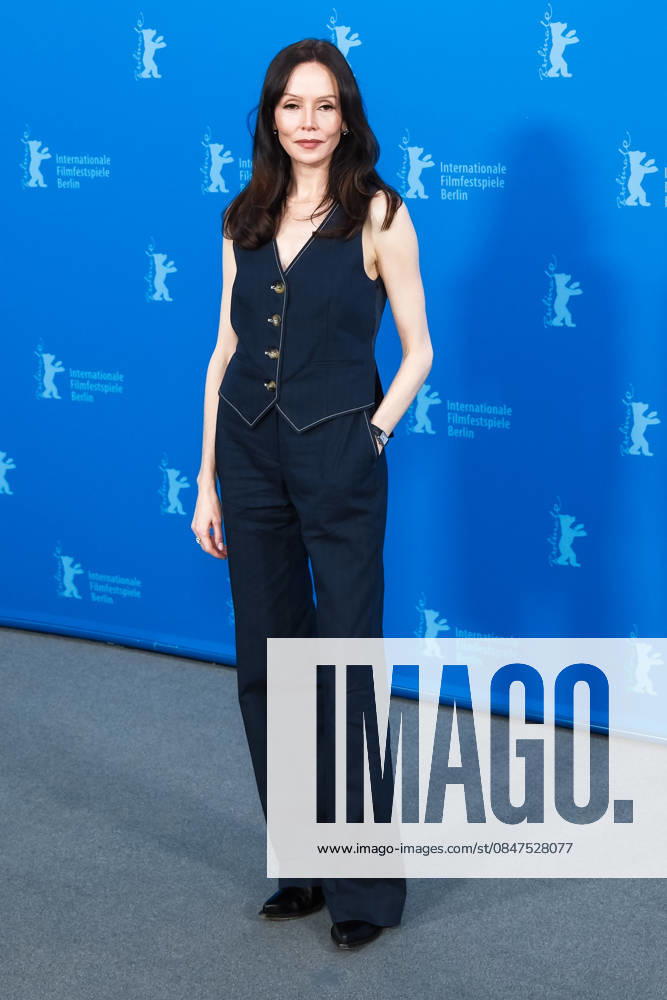 Photocall for Everybody Digs Bill Evans , Grand Hyatt Berlin, Berlin, Germany Valene Kane poses at the Photocall for Everybody Digs Bill Evans during Berlinale (Berlin Film Festival) at Grand Hyatt Berlin, Berlin, , Germany on 13 February 2026., Credit:Julie Edwards Avalon