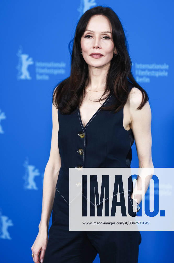Valene Kane at the photocall for the feature film Everybody Digs Bill Evans at the Berlinale 2026 76 Berlin International Film Festival at the Hotel Grand Hyatt Berlin, 13 02 2026 Foto:xJ.xEdwardsx xFuturexImagex evans_6209