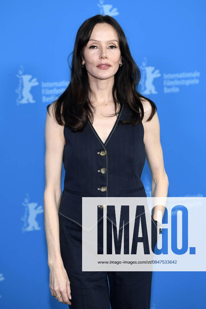 Valene Kane at the photocall for the feature film Everybody Digs Bill Evans at the Berlinale 2026 76 Berlin International Film Festival at the Hotel Grand Hyatt Berlin, 13 02 2026 Foto:xC.xNiehausx xFuturexImagex evans_6231