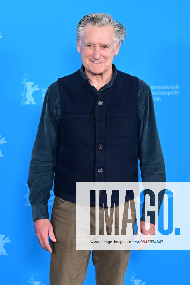 Bill Pullman au photocall du film Everybody Digs Bill Evans lors de la 76ème édition du festival international du film de Berlin La Berlinale 2026 , le 13 février 2026 Romain Doucelin Bestimage Photocall of the movie, The Everybody Digs Bill Evans during the 76th Berlinale International Film Festival Berlin at Gret Hyatt Hotel on February 13th, 2026 in Berlin Allemagne