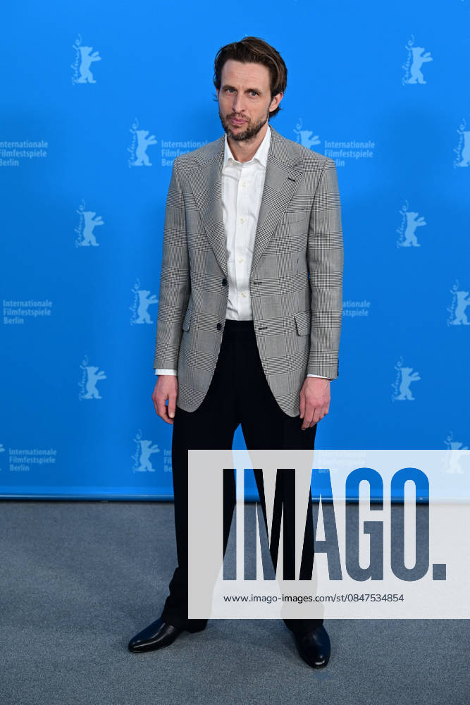 Anders Danielsen Lie au photocall du film Everybody Digs Bill Evans lors de la 76ème édition du festival international du film de Berlin La Berlinale 2026 , le 13 février 2026 Romain Doucelin Bestimage Photocall of the movie, The Everybody Digs Bill Evans during the 76th Berlinale International Film Festival Berlin at Gret Hyatt Hotel on February 13th, 2026 in Berlin Berlin Allemagne