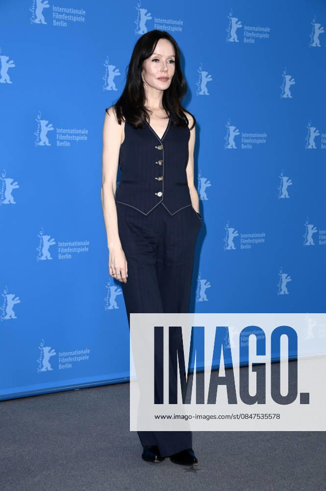 Valene Kane at the photocall for the feature film Everybody Digs Bill Evans at the Berlinale 2026 76 Berlin International Film Festival at the Hotel Grand Hyatt Berlin, 13 02 2026 Foto:xN.xKubelkax xFuturexImagex evans_6251