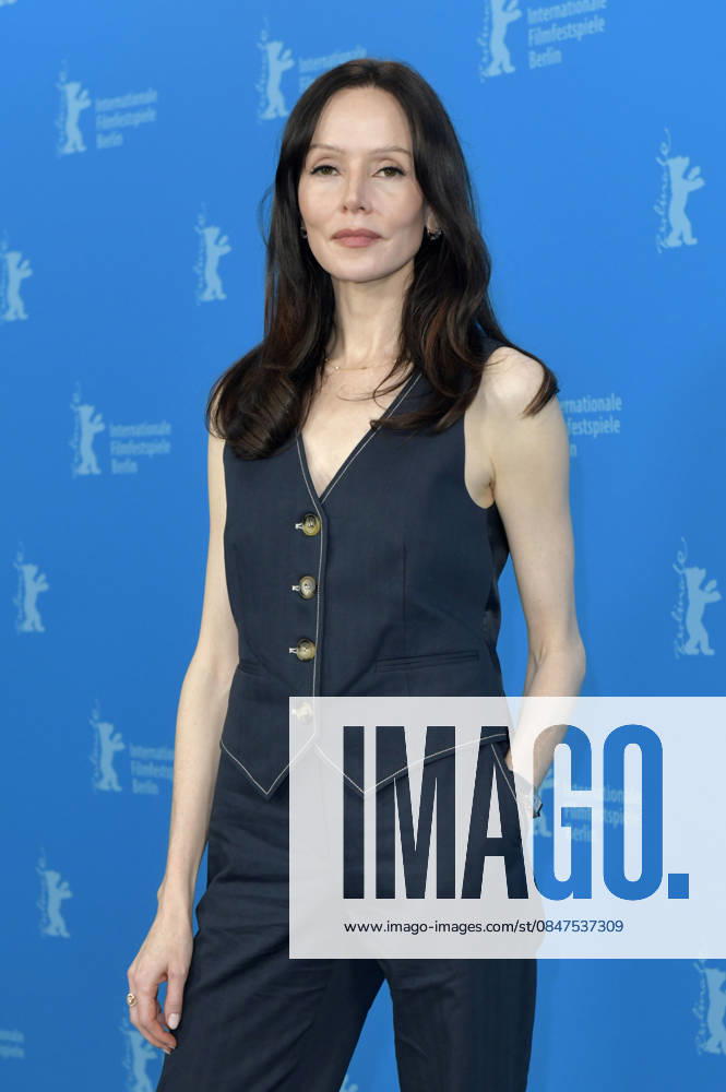 Valene Kane at the photocall for the feature film Everybody Digs Bill Evans at the Berlinale 2026 76 Berlin International Film Festival at the Hotel Grand Hyatt Berlin, 13 02 2026 Foto:xM.xBehrensx xFuturexImagex evans_6266