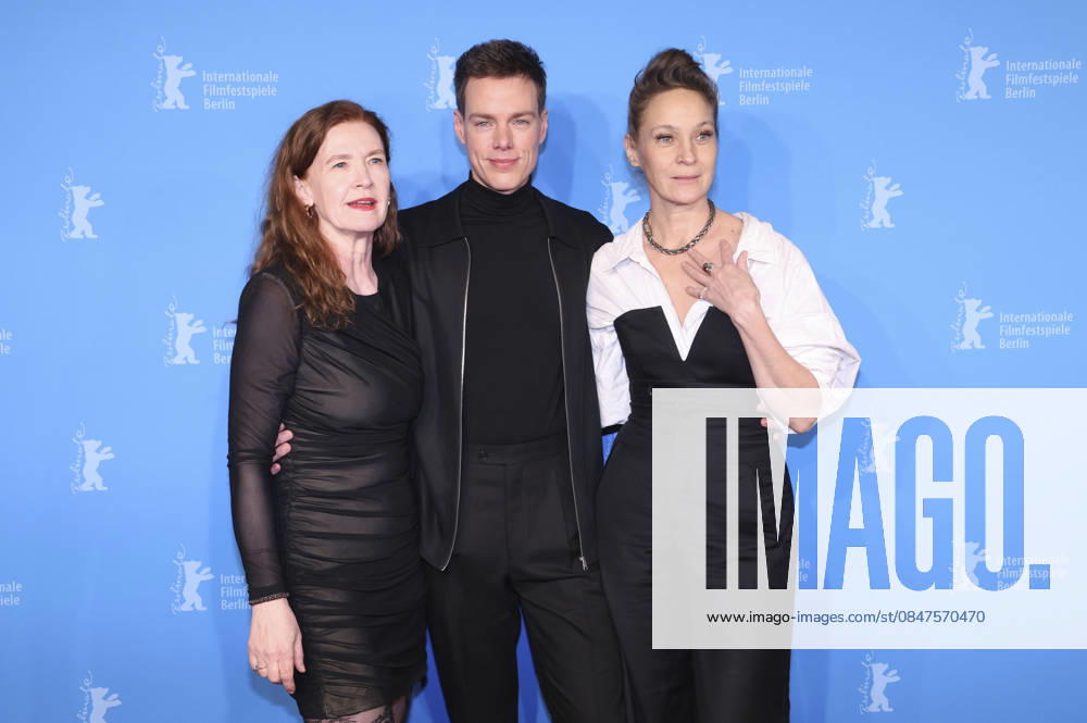 Julika Jenkins, Kai Stänicke and Jeanette Hain at the photocall for the feature film The Homeless Trial of Hein at the Berlinale 2026 76 Berlin International Film Festival at the Hotel Grand Hyatt Berlin, 13 02 2026 Foto:xD.xBedrosianx xFuturexImagex heimatlose_6206