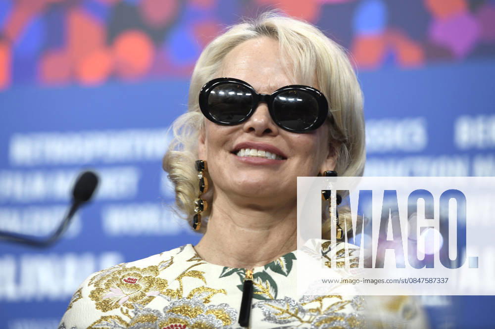 Pamela Anderson at the press conference for the feature film Rosebush Pruning at the Berlinale 2026 76 Berlin International Film Festival at the Hotel Grand Hyatt Berlin, 14 02 2026 Foto:xC.xNiehausx xFuturexImagex pruning_6266