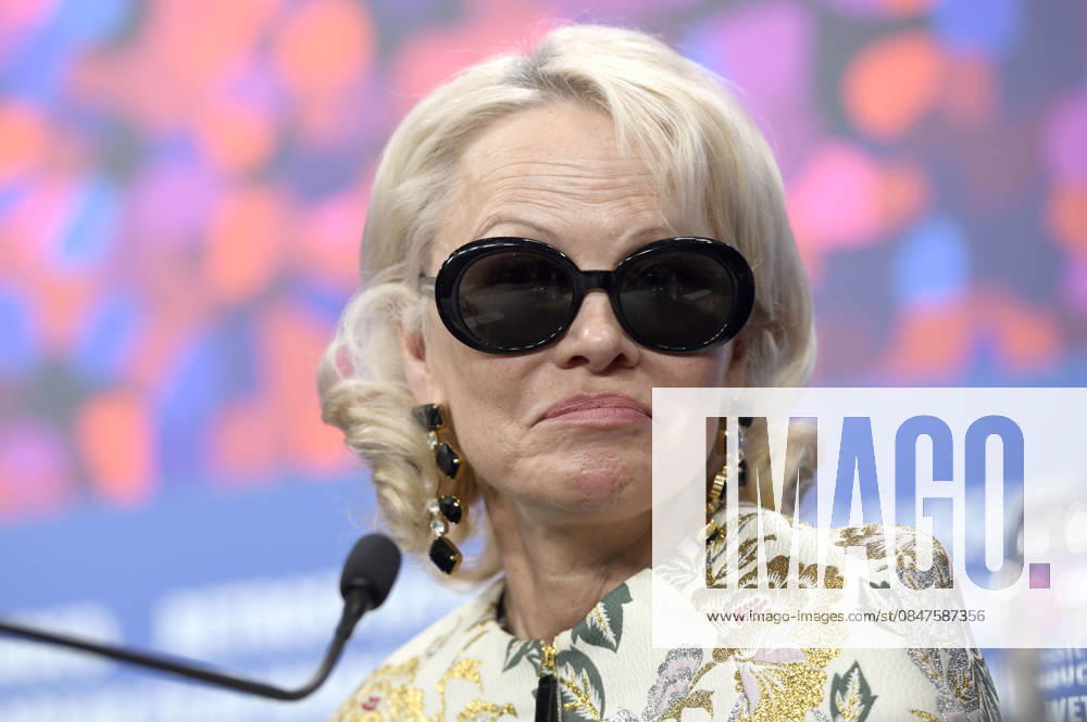 Pamela Anderson at the press conference for the feature film Rosebush Pruning at the Berlinale 2026 76 Berlin International Film Festival at the Hotel Grand Hyatt Berlin, 14 02 2026 Foto:xC.xNiehausx xFuturexImagex pruning_6273