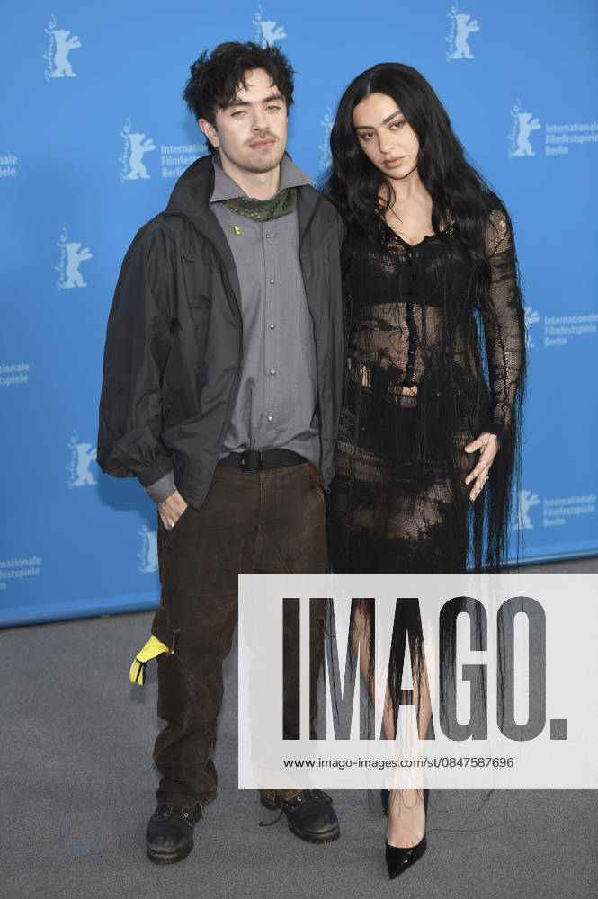 Aidan Zamiri and Charli xcx at the photocall for the movie The Moment at the Berlinale 2026 76 Berlin International Film Festival at the Hotel Grand Hyatt Berlin, 14 02 2026 Foto:xC.xNiehausx xFuturexImagex moment_6206