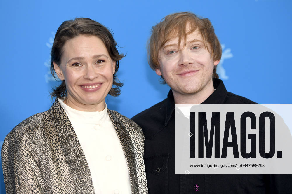 Seidi Haarla and Rupert Grint at the photocall for the feature film Yön lapsi Nightborn at the Berlinale 2026 76 Berlin International Film Festival at the Hotel Grand Hyatt Berlin, 14 02 2026 Foto:xC.xNiehausx xFuturexImagex nightborn_6210