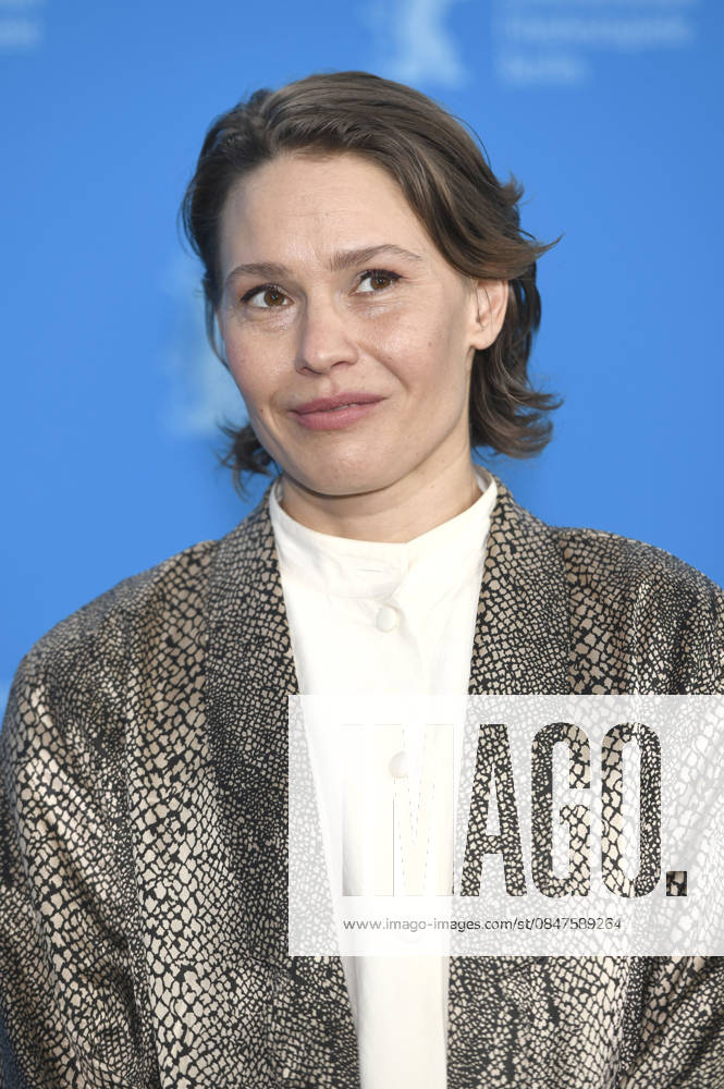 Seidi Haarla at the photocall for the feature film Yön lapsi Nightborn at the Berlinale 2026 76 Berlin International Film Festival at the Hotel Grand Hyatt Berlin, 14 02 2026 Foto:xC.xNiehausx xFuturexImagex nightborn_6213