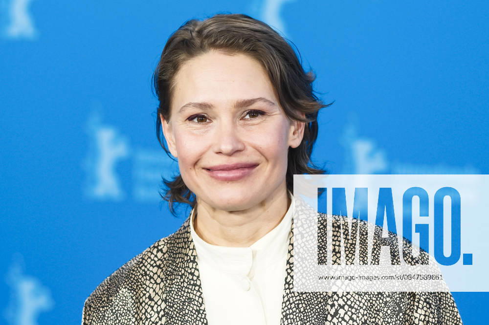 Seidi Haarla at the photocall for the feature film Yön lapsi Nightborn at the Berlinale 2026 76 Berlin International Film Festival at the Hotel Grand Hyatt Berlin, 14 02 2026 Foto:xJ.xEdwardsx xFuturexImagex nightborn_6225