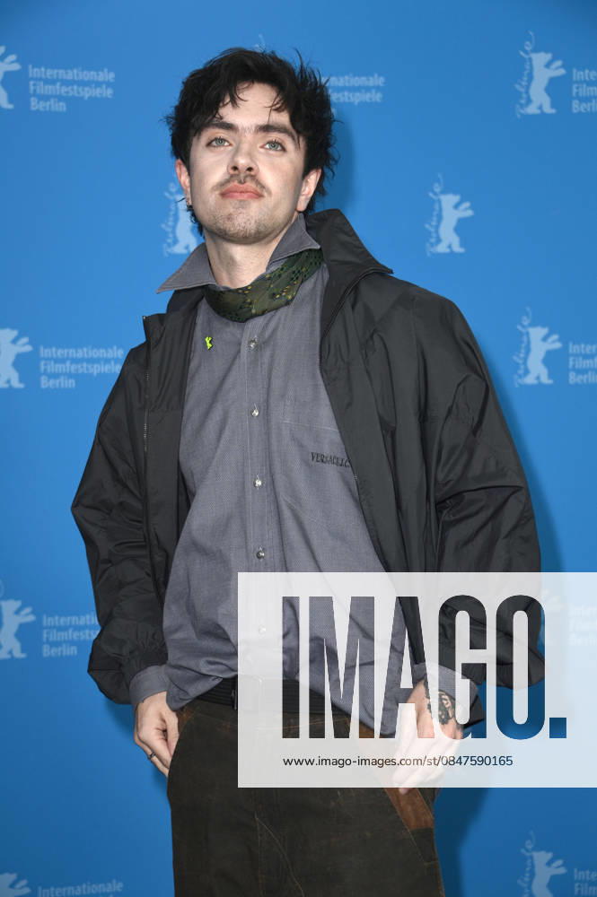 Aidan Zamiri at the photocall for the feature film The Moment at the Berlinale 2026 76 Berlin International Film Festival at the Hotel Grand Hyatt Berlin, 14 02 2026 Foto:xN.xKubelkax xFuturexImagex moment_6241