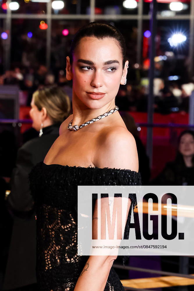 Berlinale Berlinale, 76 Berlin International Film Festival 2026 Photo Call red Carpet ROSEBUSH PRUNING Dua Lipa on the Red Carpet Berlinale, 76 Berlin International Film Festival 2026, 14 02 2026 Press Photo Roger Buerke