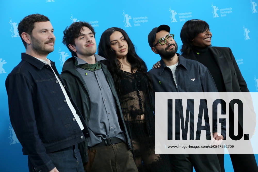 (from left) Michael Stutz, Aidan Zamiri, Charli XCX, David Hinojosa, and Jacqueline Lyanga pose for photographers at the photo call for the film The Moment during the the 76th Berlin International Film Festival (Berlinale), which is Europe s first major film festival of the year, in Berlin. The festival runs from February 12 to 22, 2026. Berlin Germany - ZUMAf146 20260214_zip_f146_075