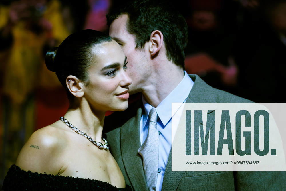 Red Carpet for Rosebush Pruning , Berlinale Palast , Berlin, Germany Dua Lipa joins Callum Turner on the Red Carpet for Rosebush Pruning during Berlinale (Berlin Film Festival) at Berlinale Palast , Berlin, , Germany on 14 February 2026., Credit:Julie Edwards Avalon