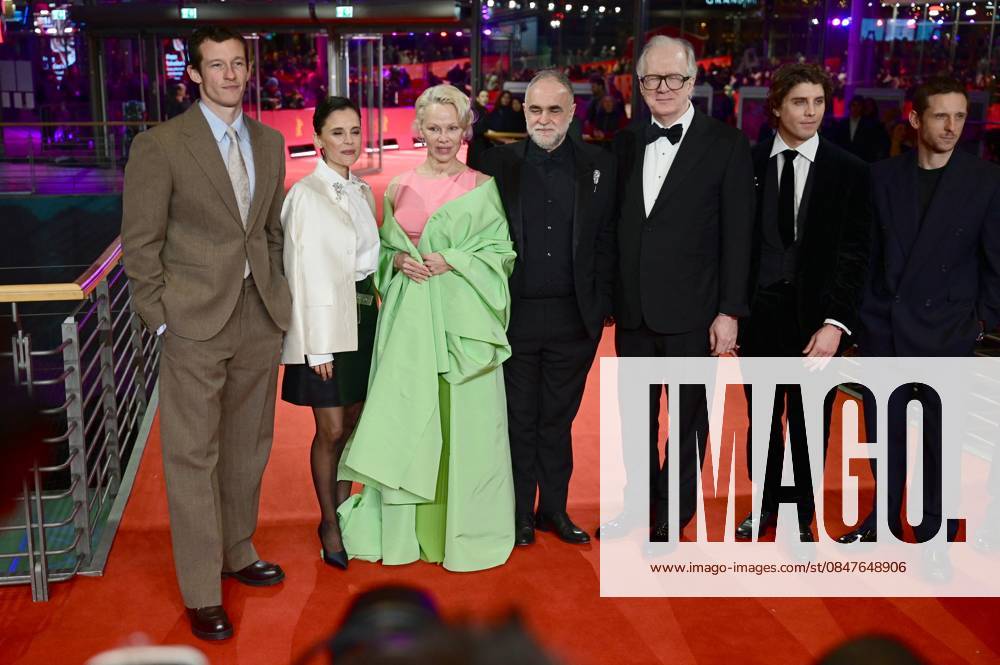 Callum Turner, Elena Anaya, Pamela Anderson, Karim Aïnouz, Tracy Letts, Lukas Gage and Jamie Bell at the premiere of Rosebush Pruning during the 76th Berlinale, Berlin International Film Festival 2026 , on February 14, 2026 Romain Doucelin Bestimage Celebrities attend the premiere of Rosebush Pruning during the 76th Berlinale, Berlin International Film Festival, at the Berlinale Palast, on February 14, 2026 in Berlin, Germany Berlin Allemagne
