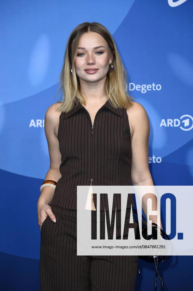 Julia Beautx at the ARD Blue Hour 2026 as part of the Berlinale 2026 at the Hotel Telegraphenamt Berlin, 13 02 2026 Foto:xN.xKubelkax xFuturexImagex blue_hour_6893