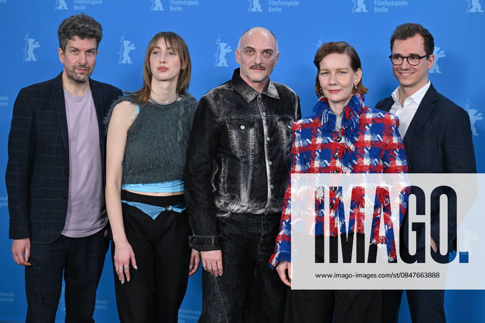 76th Berlin Film Festival Photocall Rose Tobias Walker, Caro Braun, Markus Schleinzer, Sandra Hüller, Johannes Schubert attending the photocall of the movie Rose during 76th Berlin International Film Festival in Berlin, Germany on 15 February 2026. Photo by Julien Reynaud APS-Medias ABACAPRESS.COM Berlin