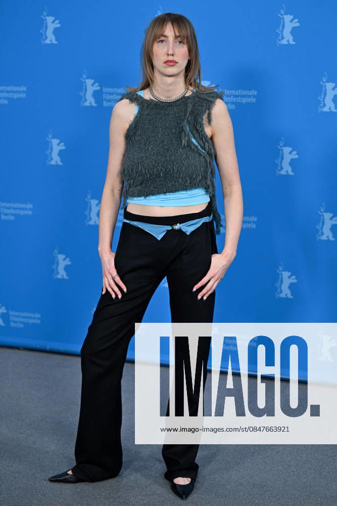 76th Berlin Film Festival Photocall Rose Caro Braun attending the photocall of the movie Rose during 76th Berlin International Film Festival in Berlin, Germany on 15 February 2026. Photo by Julien Reynaud APS-Medias ABACAPRESS.COM Berlin