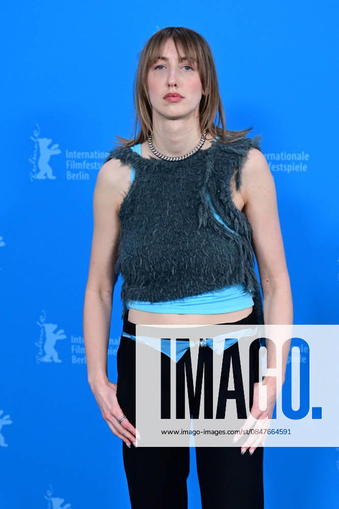 Caro Braun at the Rose photocall during the 76th Berlinale International Film Festival Berlin 2026 , February 15, 2026 Romain Doucelin Bestimage The Rose photocall during the 76th Berlinale International Film Festival Berlin at Grand Hyatt Hotel on February 15, 2026 in Berlin, Germany Berlin Allemagne