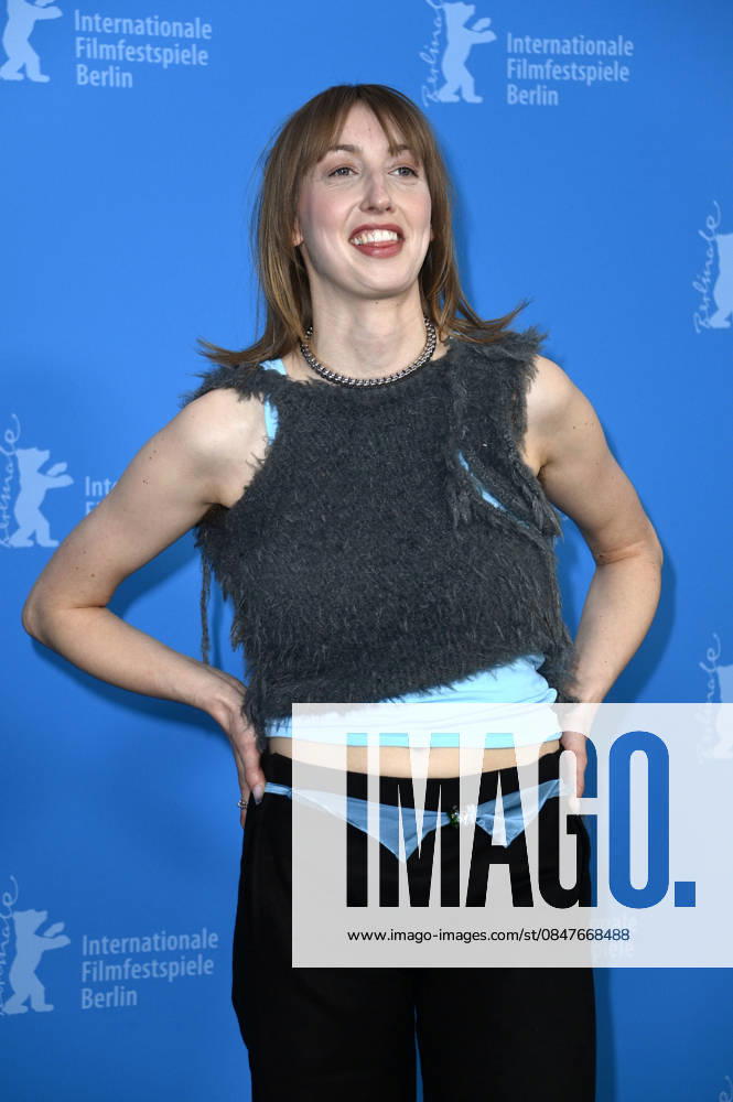 Caro Braun at the photocall for the feature film Rose at the Berlinale 2026 76 Berlin International Film Festival at the Hotel Grand Hyatt Berlin, 15 02 2026 Foto:xN.xKubelkax xFuturexImagex rose_6211