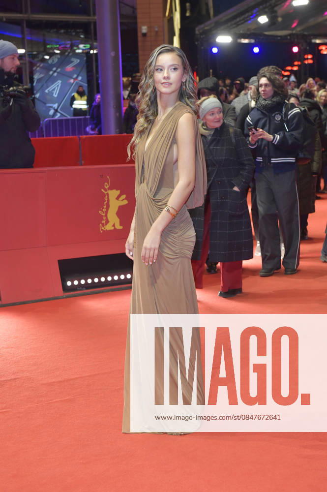 Nicola Cavanis at the premiere of the feature film Rose at the Berlinale 2026 76 Berlin International Film Festival in the Berlinale Palast Berlin, 15 02 2026 Foto:xM.xBehrensx xFuturexImagex rose_6236