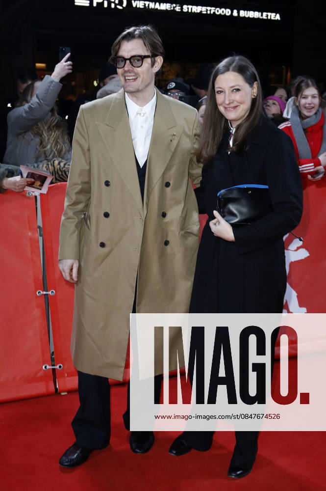 Sam Riley with husband Alexandra Maria Lara at the premiere of the BBC series Mint at the Berlinale 2026 76 Berlin International Film Festival at the Zoo Palast Berlin, 15 02 2026 Foto:xC.xTamckex xFuturexImagex mint_6206
