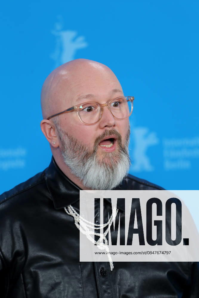 Belgian screenwriter Angelo Tijssens poses for a photo call for the film Dust during the 76th Berlin International Film Festival (Berlinale), which is Europe s first major film festival of the year, in Berlin. The festival runs from February 12 to 22, 2026. Berlin Germany - ZUMAf146 20260215_zip_f146_067