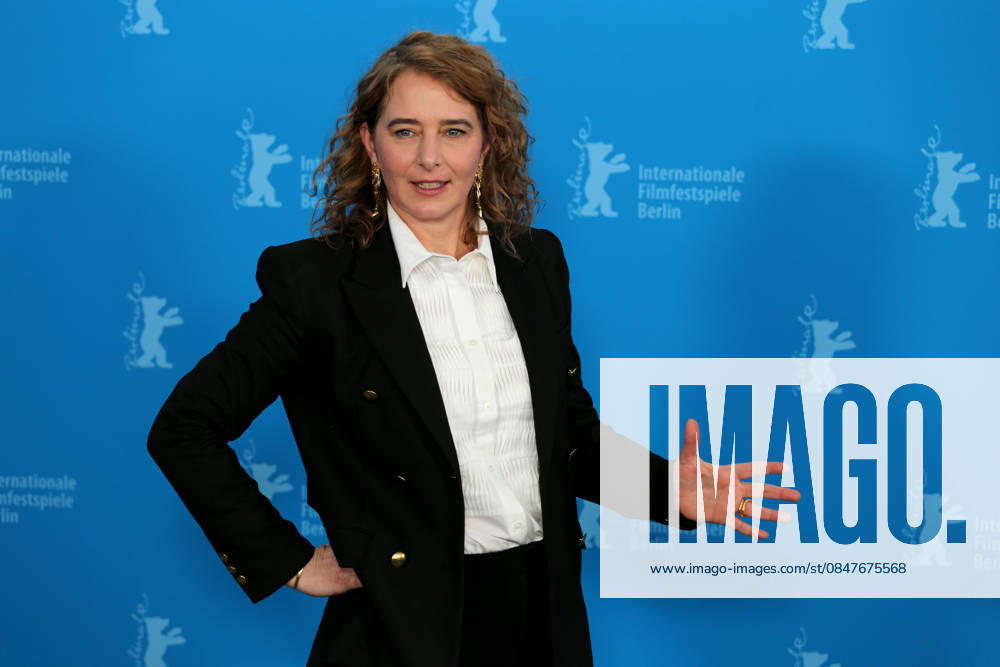 Belgian director Anke Blonde poses for a photo call for the film Dust during the 76th Berlin International Film Festival (Berlinale), which is Europe s first major film festival of the year, in Berlin. The festival runs from February 12 to 22, 2026. Berlin Germany - ZUMAf146 20260215_zip_f146_069