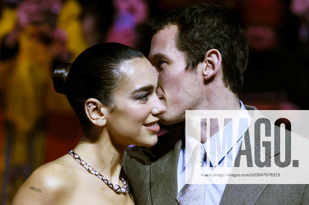Dua Lipa and Callum Turner at the premiere of the feature film Rosebush Pruning at the Berlinale 2026 76 Berlin International Film Festival at the Berlinale Palast Berlin, 14 02 2026 Foto:xJ.xEdwardsx xFuturexImagex rosebush_6108