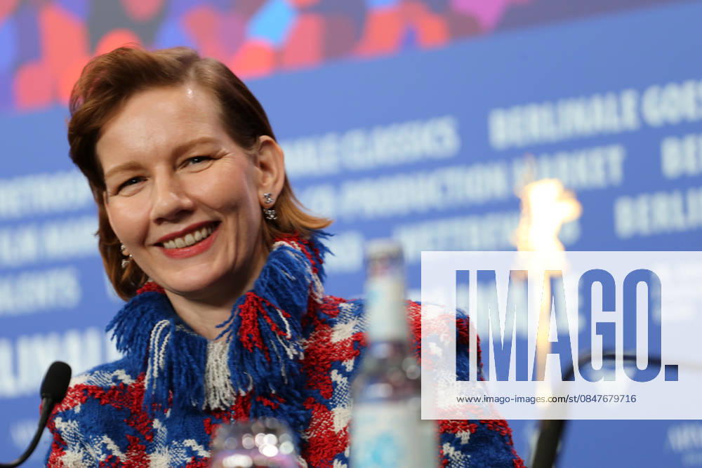 German actor Sandra Hueller attends a press conference for the film Rose during the 76th Berlin International Film Festival (Berlinale), which is Europe s first major film festival of the year, in Berlin. The festival runs from February 12 to 22, 2026. Berlin Germany - ZUMAf146 20260215_zip_f146_120