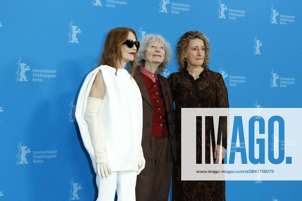 Isabelle Huppert, Ulrike Ottinger and Tricia Tuttle at the photocall for the feature film The Blood Countess at the Berlinale 2026 76 Berlin International Film Festival at the Hotel Grand Hyatt Berlin, 16 02 2026 Foto:xC.xTamckex xFuturexImagex blutgraefin_6300